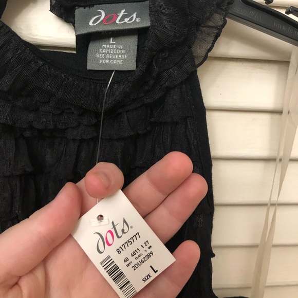 NWT Ruffled Halter Top Size: L - Picture 3 of 4